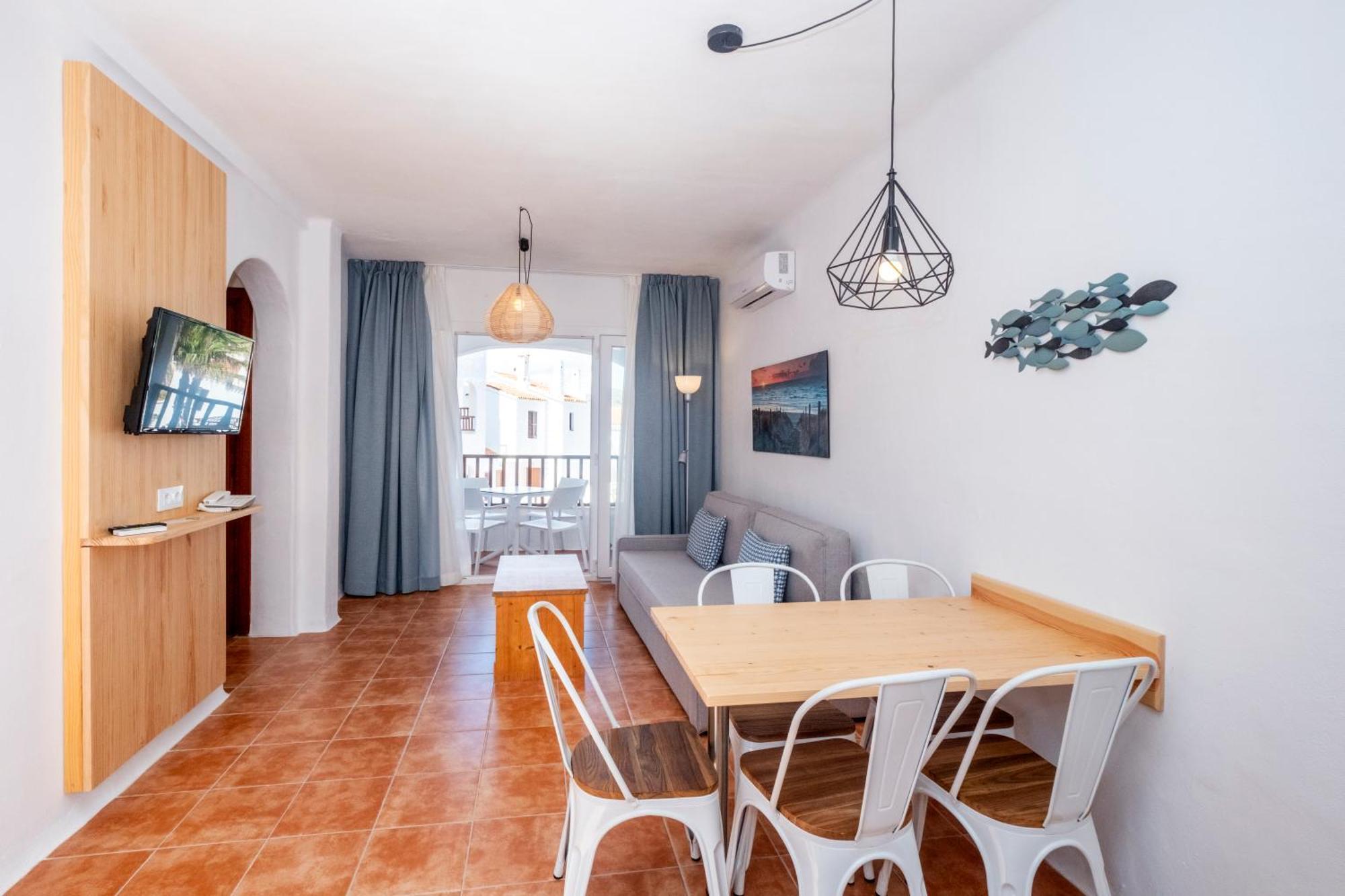 Comitas Tramontana Park Aparthotel Fornells  Ngoại thất bức ảnh